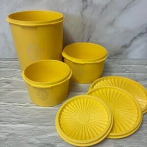 Lot Vintage Tupperware Canisters Servalier Nesting Yellow w/ Lids